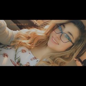 Meet your Posher, Cedes